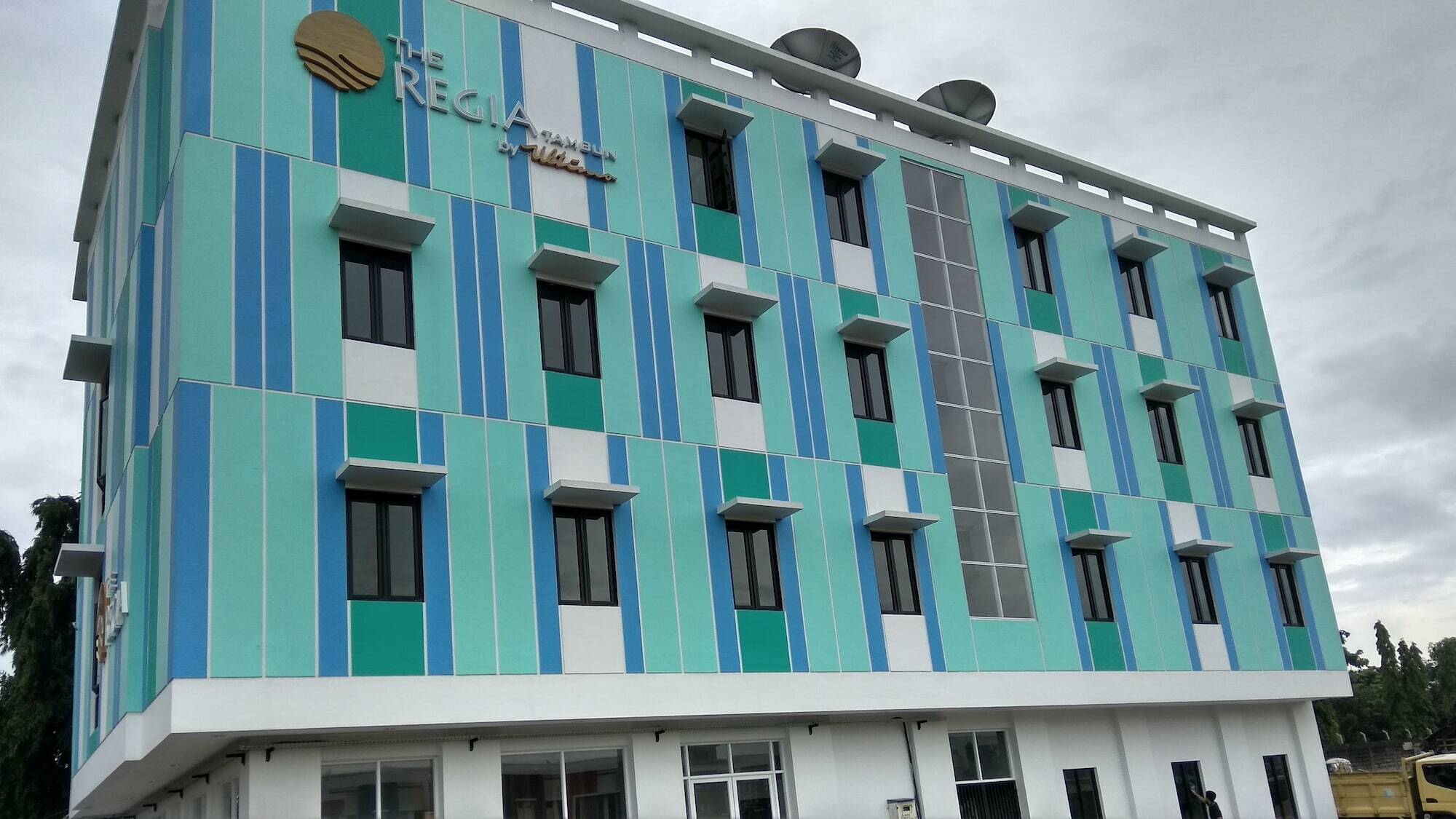 Collection O Bekasi Timur Near Gedung Juang Formerly Regia Tambun Kültér fotó